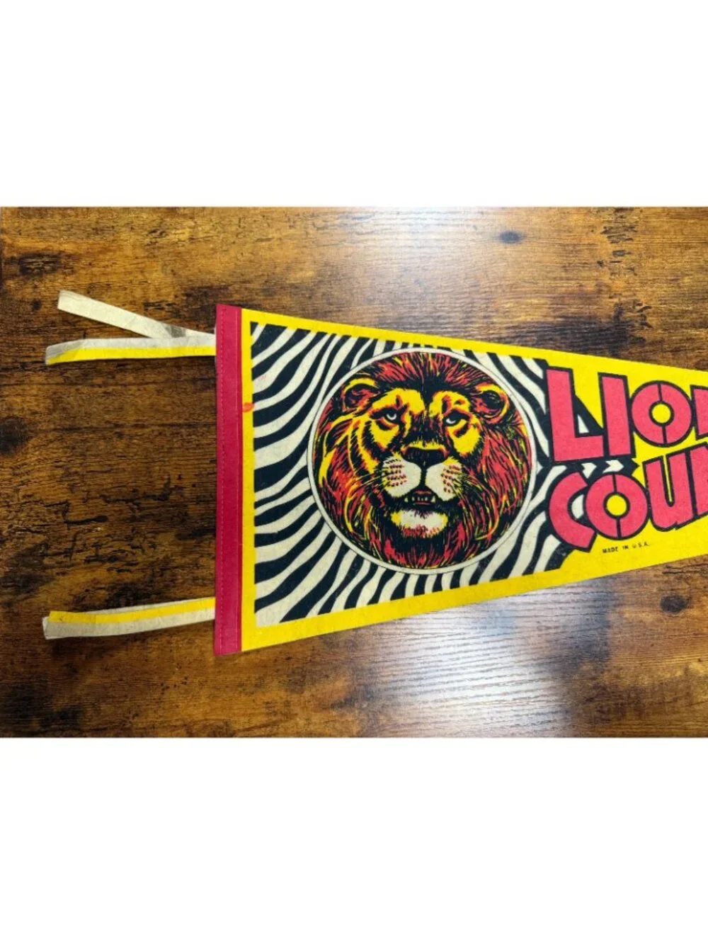 N/A vintage lion